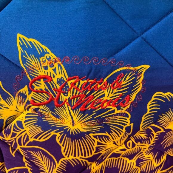 St. Kitt’s Beach Bag - Picture 2 of 4